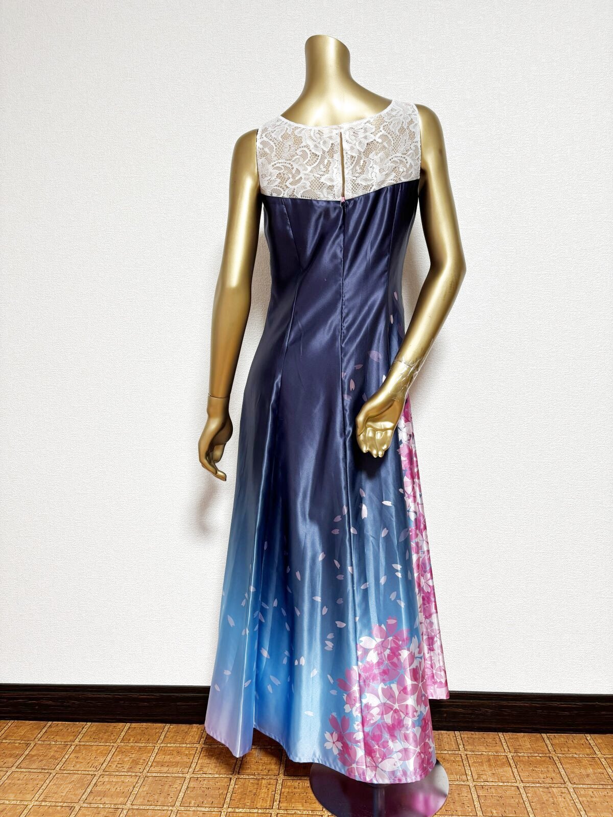 画像2: アウトレットドレス